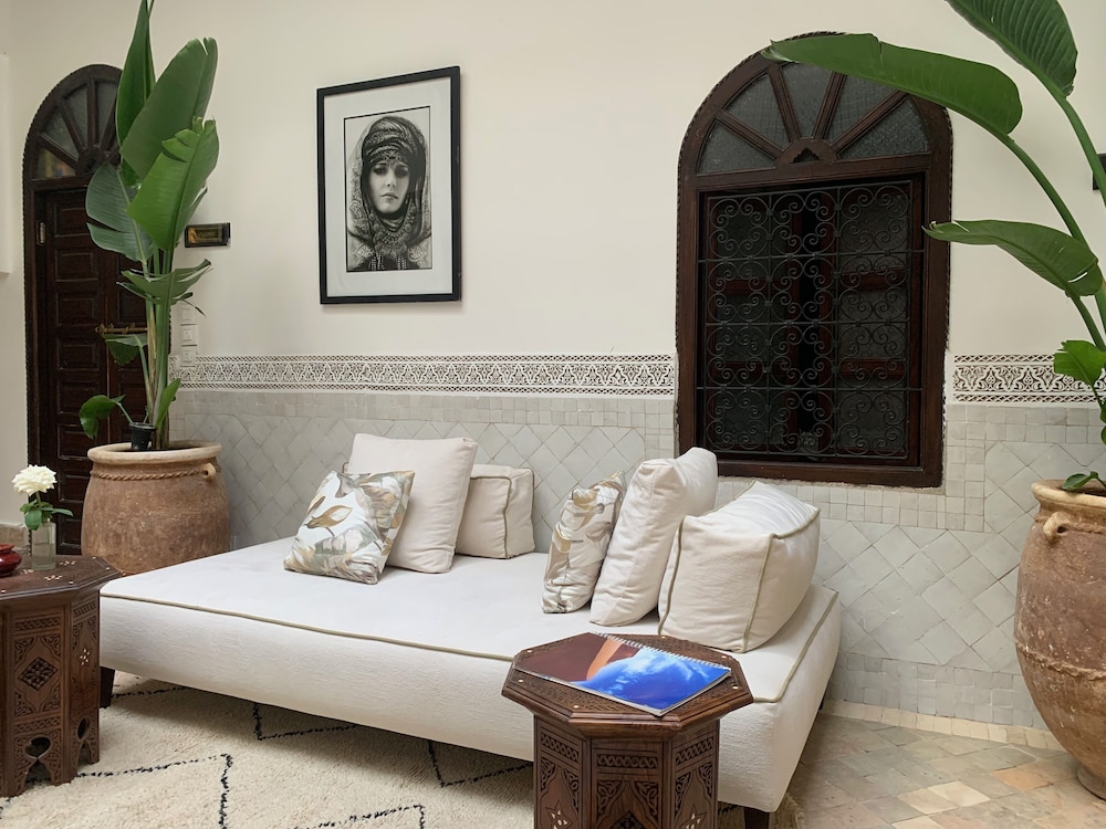 Riad Jona — photo 4