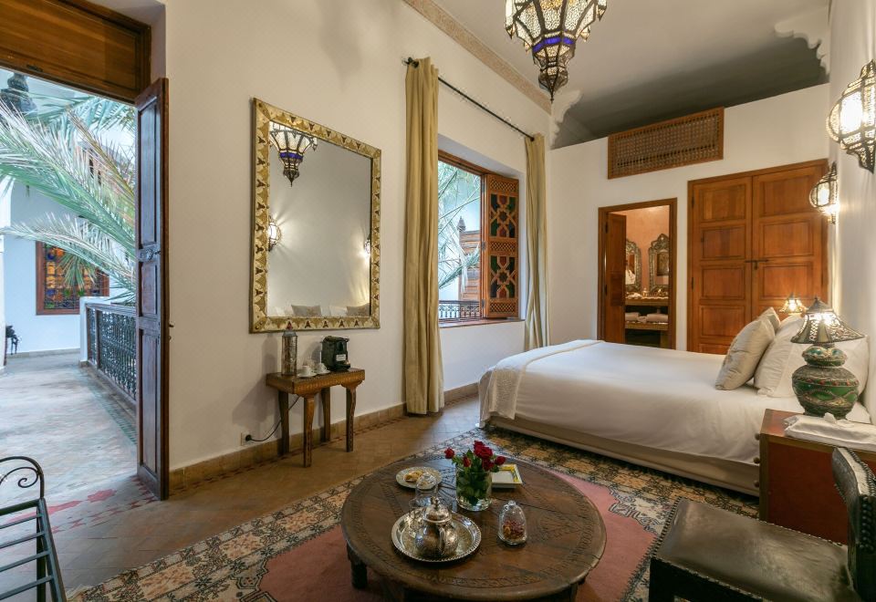 Riad Les Trois Palmiers El Bacha